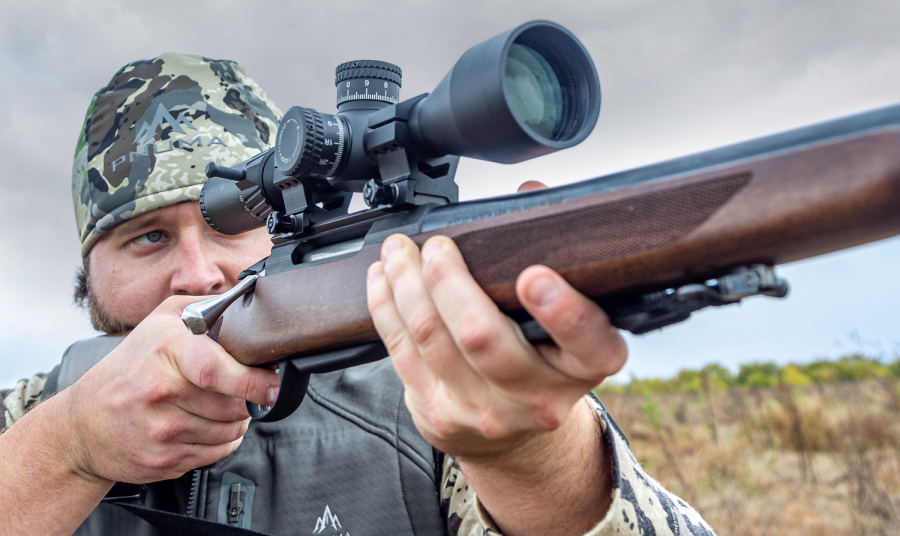Choosing the Right Rifle Scope: A Hands-On Look at the Sightmark Presi